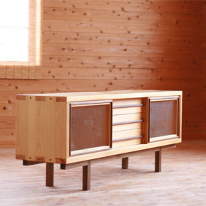 No.109 サイドボード